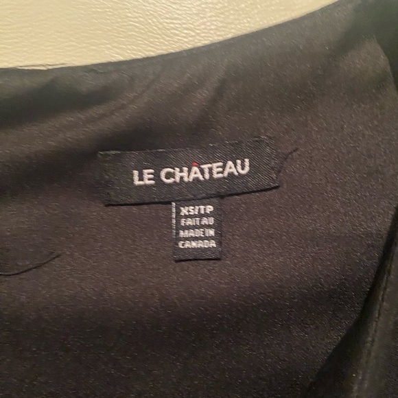 Beautiful very elegant le chateau Black dress with matching belt - Picture 2 of 4